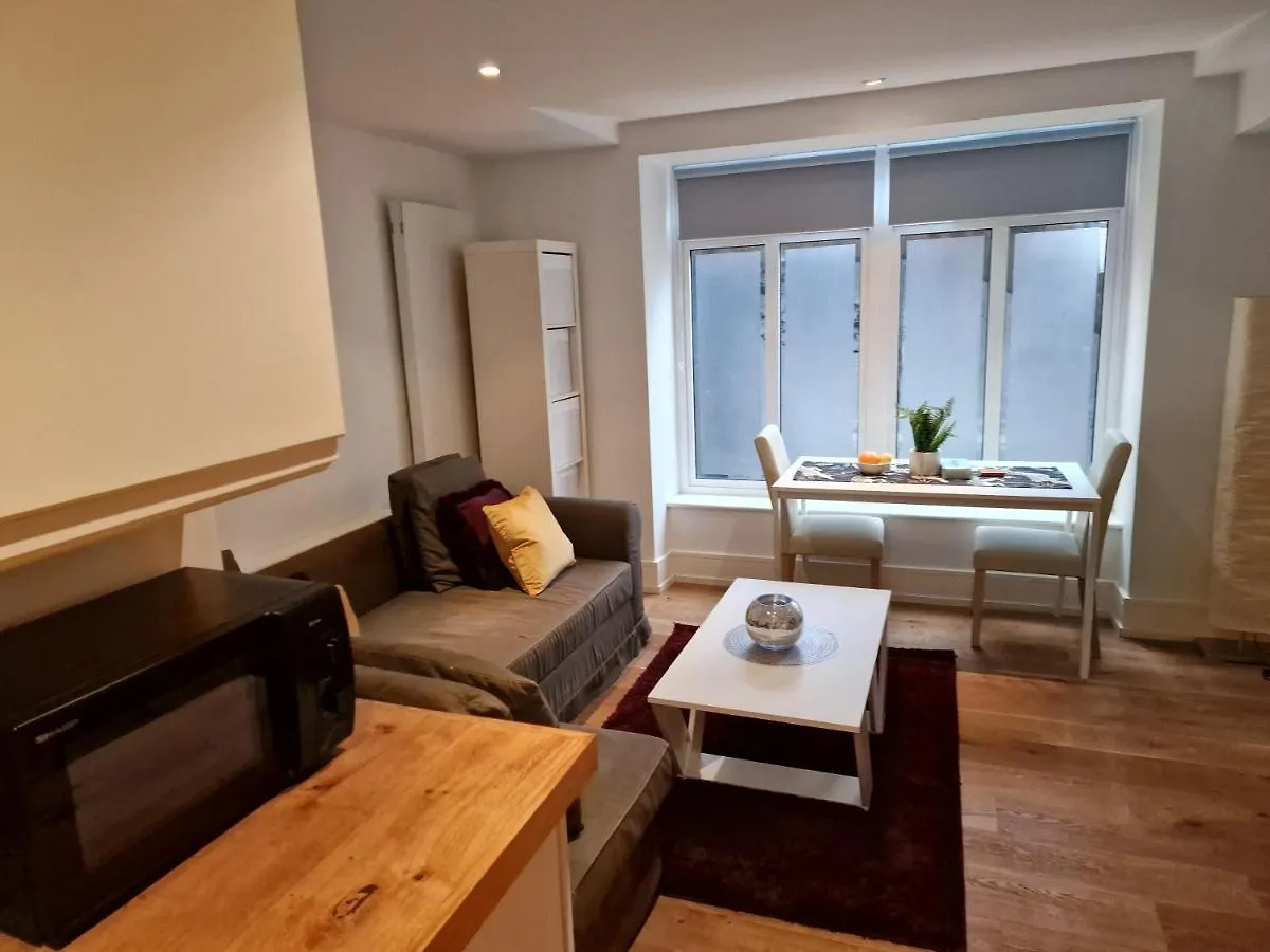 Lovely 1-Bed Apartment In London